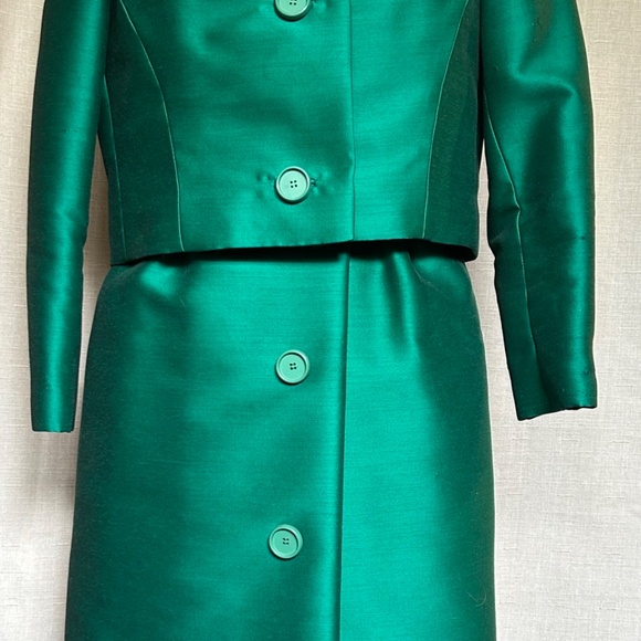 Vintage custom made 1960's sheath dress with waisted over jacket. - Picture 3 of 11